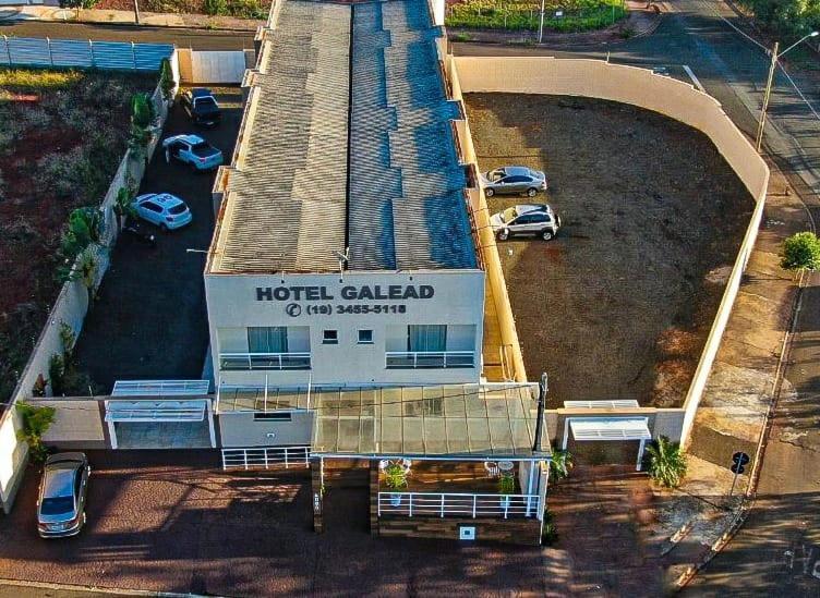 Hotel Galead Санта-Барбара-д'Уесті Екстер'єр фото