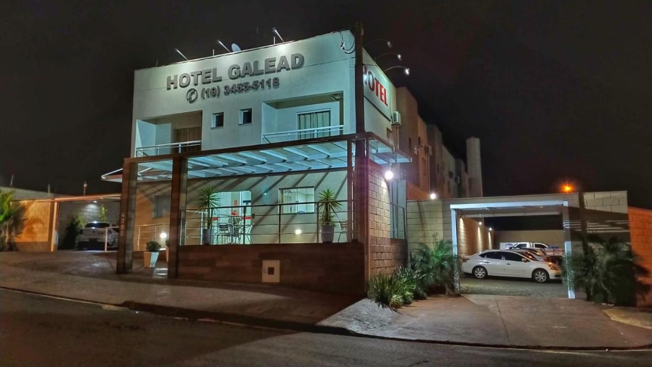 Hotel Galead Санта-Барбара-д'Уесті Екстер'єр фото